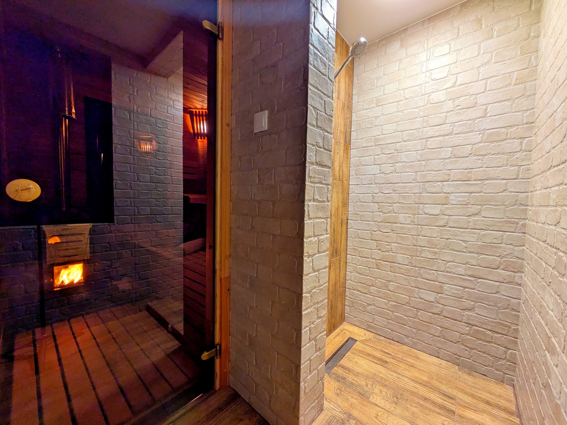 Gallery image 3
